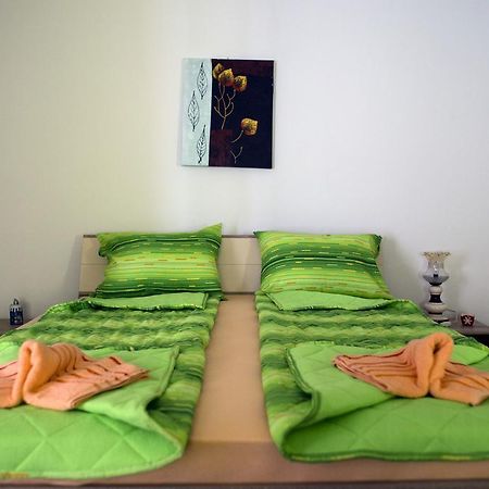 Green Apartment Novi Sad Luaran gambar