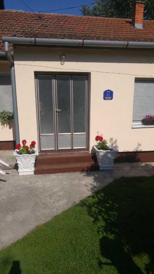 Green Apartment Novi Sad Luaran gambar